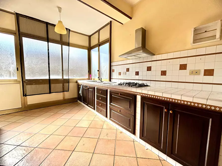 Immagine 11 di Appartamento in vendita  in Via Parrini a Palermo