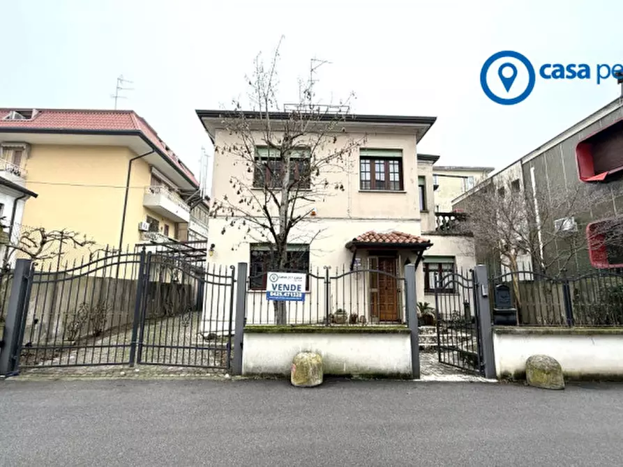 Immagine 25 di Casa indipendente in vendita  in Via Giacomo Sichirollo a Rovigo