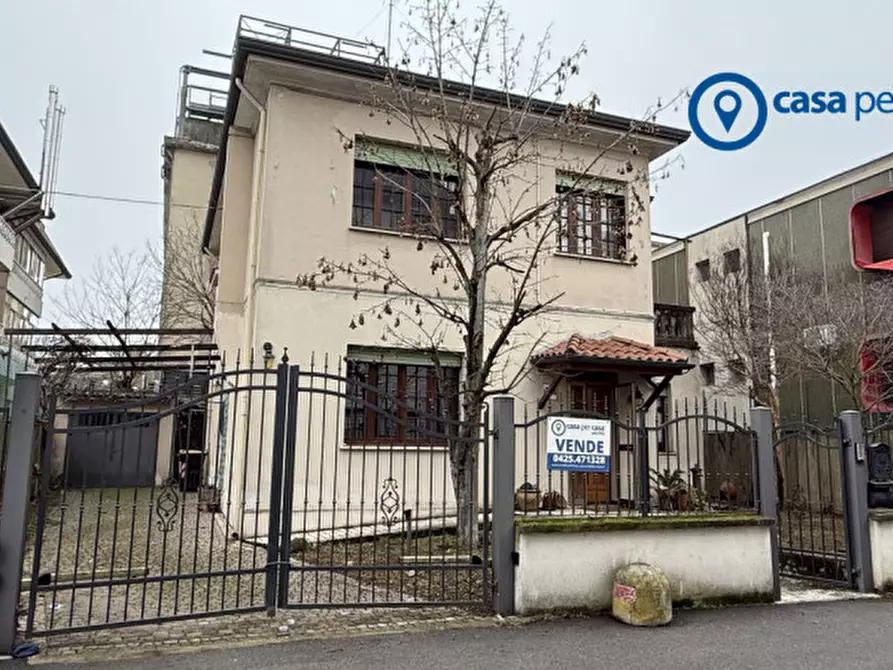 Immagine 26 di Casa indipendente in vendita  in Via Giacomo Sichirollo a Rovigo