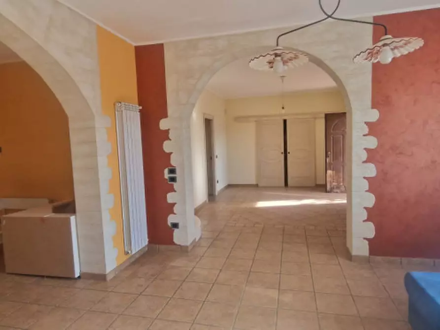 Immagine 16 di Rustico / casale in vendita  in centro a Rosciano