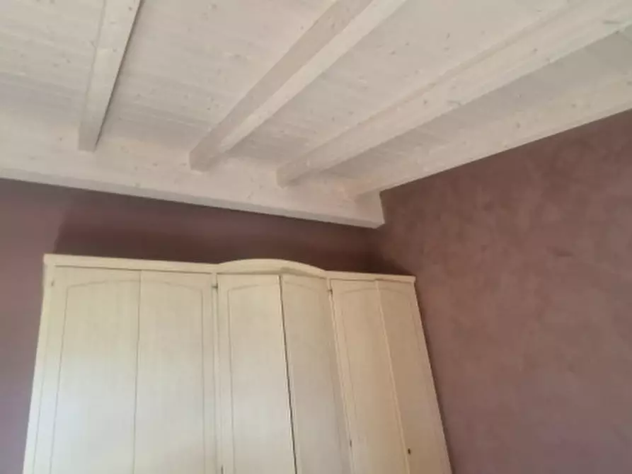 Immagine 20 di Rustico / casale in vendita  in centro a Rosciano