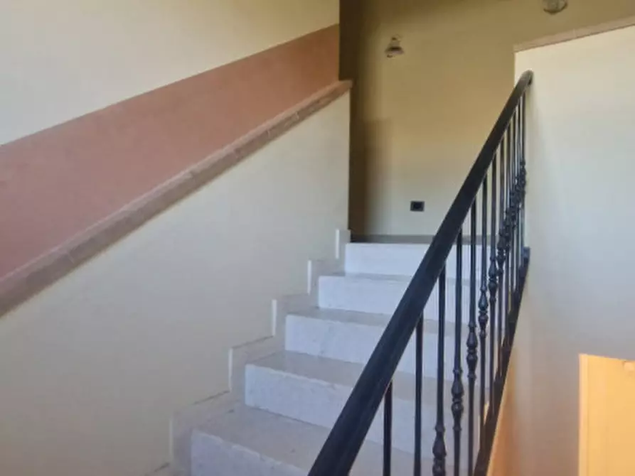 Immagine 37 di Rustico / casale in vendita  in centro a Rosciano