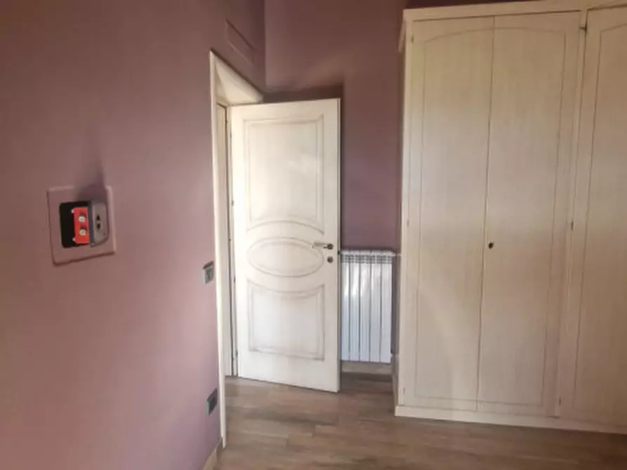 Immagine 42 di Rustico / casale in vendita  in centro a Rosciano