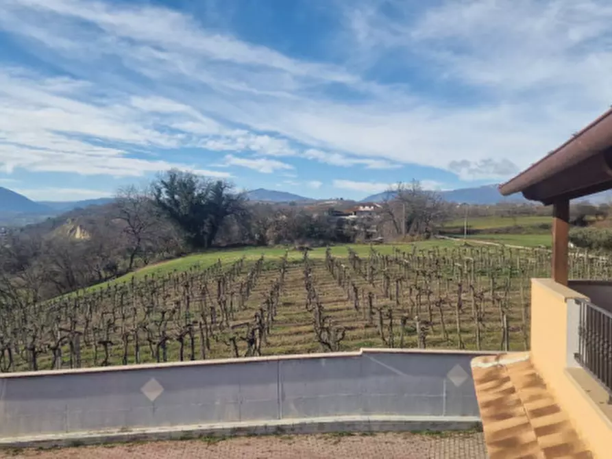 Immagine 52 di Rustico / casale in vendita  in centro a Rosciano