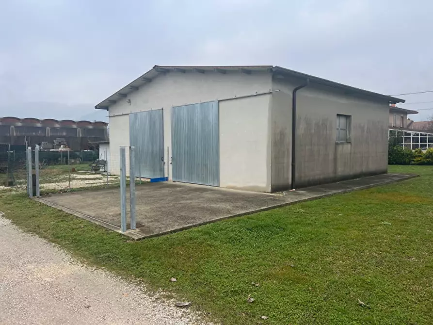 Immagine 4 di Appartamento in vendita  in Via Villa a Villaga