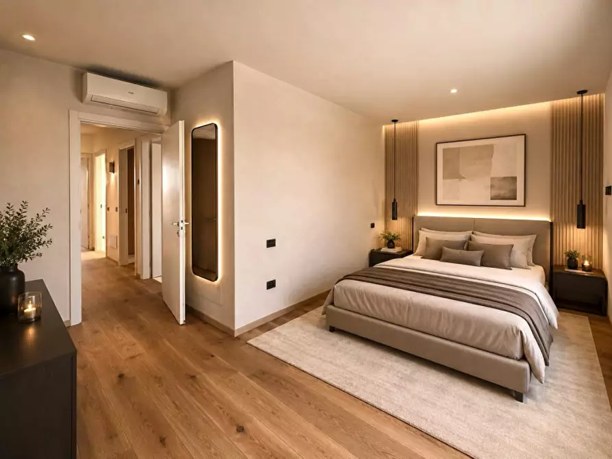 Immagine 42 di Appartamento in vendita  a Peschiera Del Garda