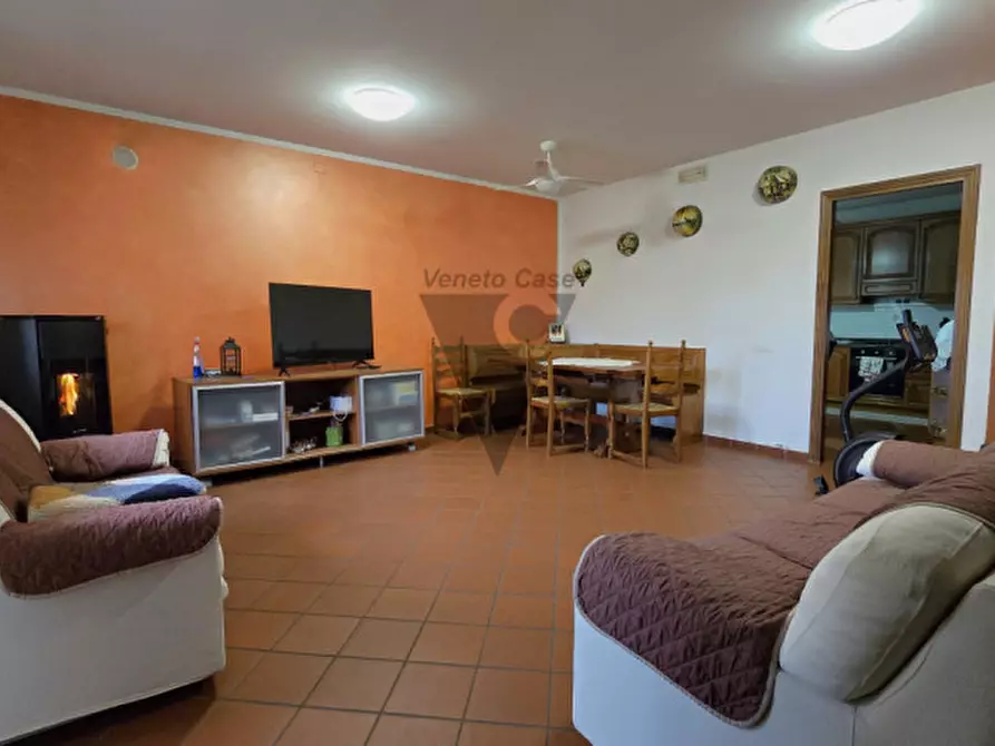 Immagine 1 di Casa indipendente in vendita  in Via della Resistenza 79/81 a Camponogara