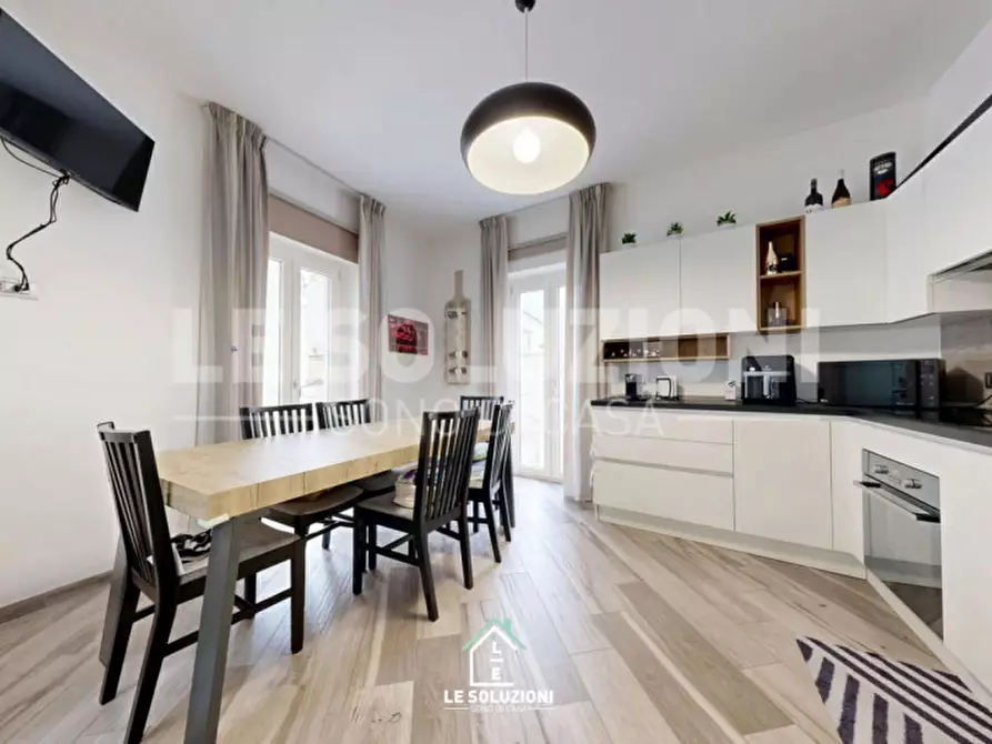 Immagine 7 di Villetta a schiera in vendita  in via giosuè carducci 38 a Castellana Grotte