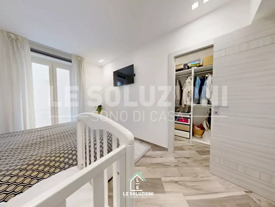 Immagine 10 di Villetta a schiera in vendita  in via giosuè carducci 38 a Castellana Grotte