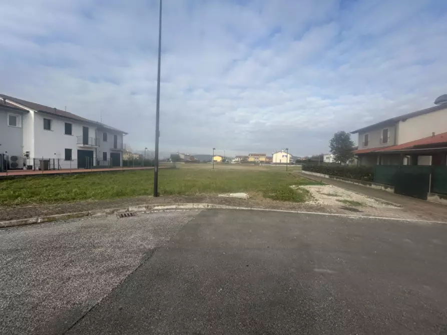 Immagine 1 di Terreno in vendita  in Via Monte Grappa, Albettone (VI) a Albettone