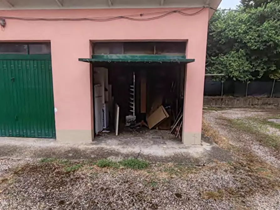 Immagine 7 di Appartamento in vendita  in Str. Mantovanella, 6 a Mantova