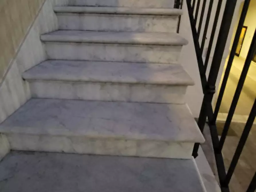 Immagine 4 di Appartamento in vendita  in VIA POLLANZANI 10 a Noale