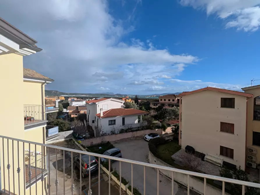 Immagine 37 di Appartamento in vendita  in VIA PARIGI n. 61 a Olbia