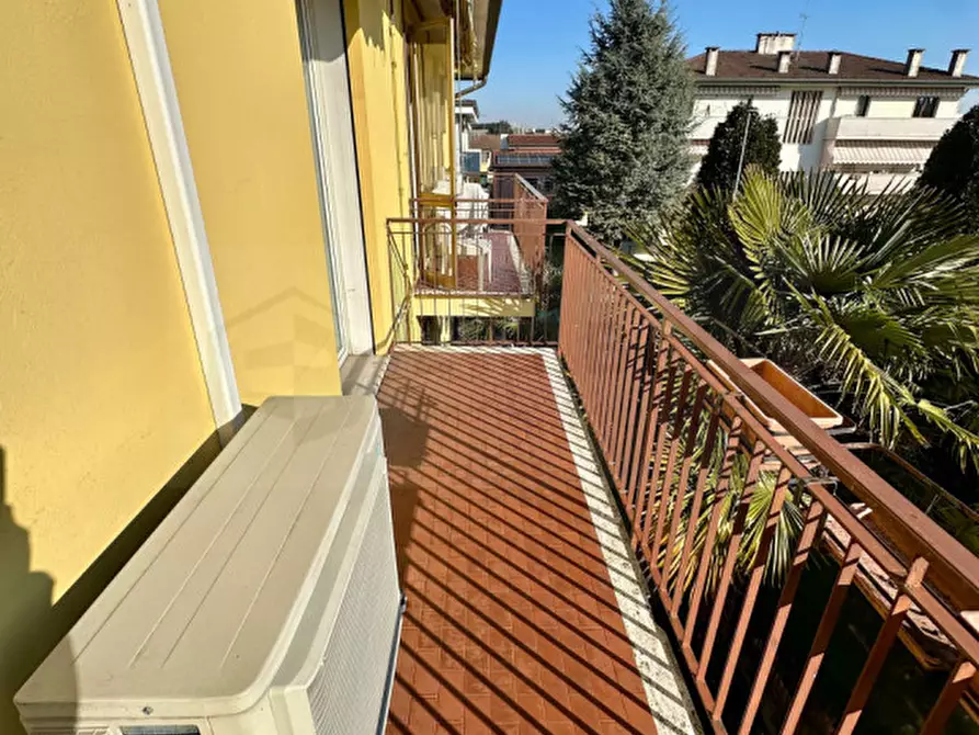 Immagine 18 di Appartamento in vendita  in Via Giosuè Carducci a Noventa Padovana