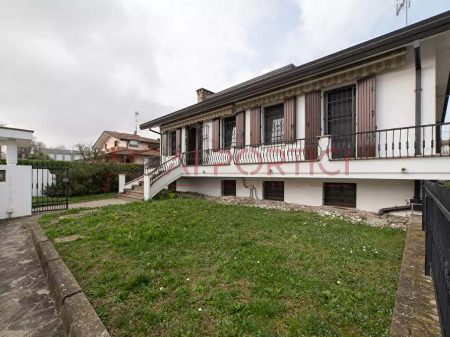 Immagine 4 di Casa bifamiliare in vendita  in VIA BERNARDO DA PIOVE a Piove Di Sacco