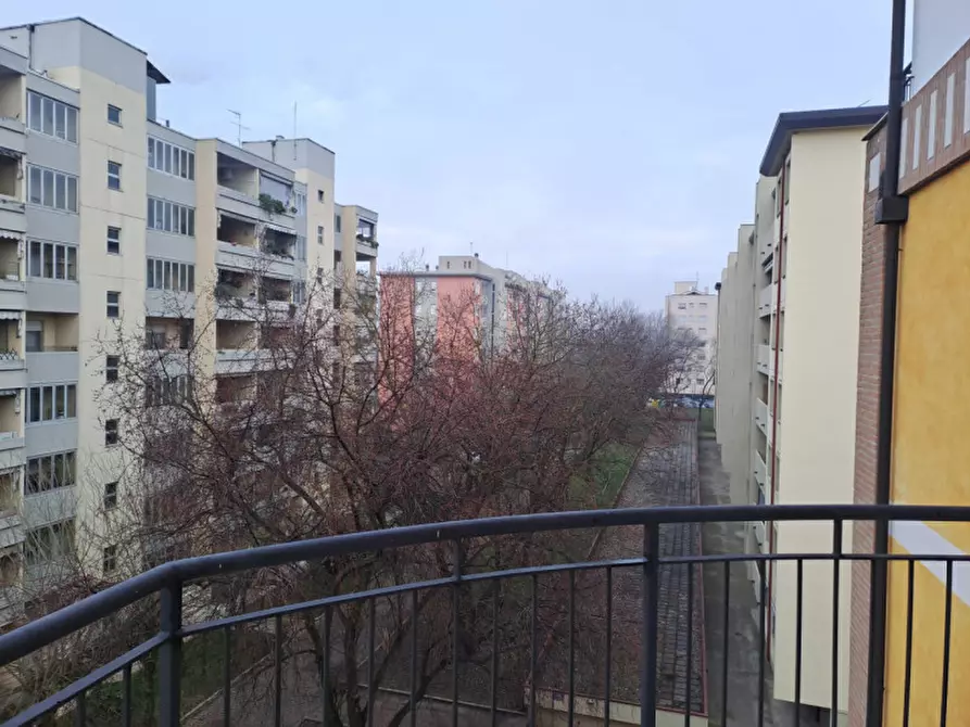 Immagine 4 di Appartamento in vendita  in Viale del Mercato Nuovo a Vicenza