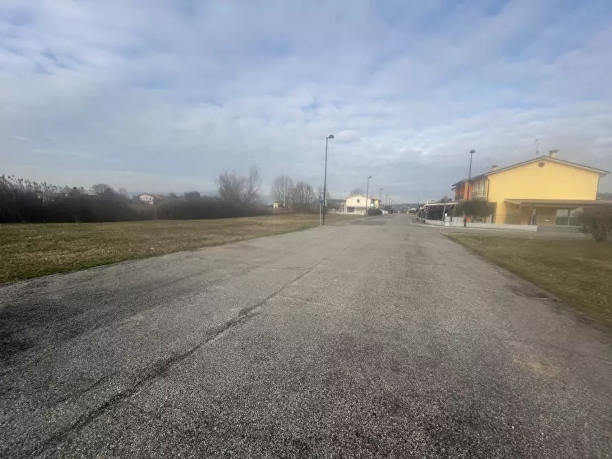 Immagine 14 di Terreno in vendita  in Via Monte Grappa, Albettone (VI) a Albettone