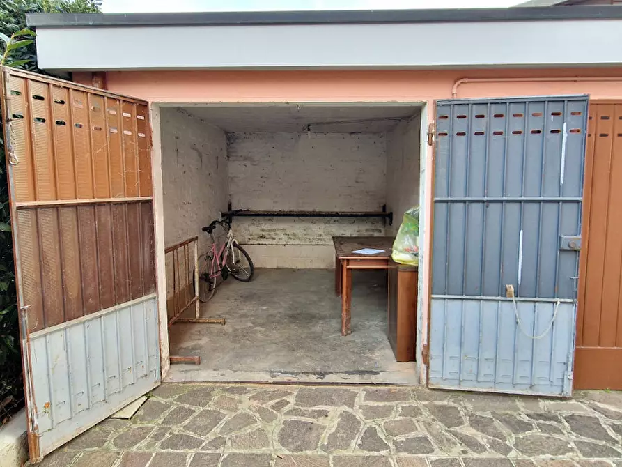 Immagine 29 di Appartamento in vendita  in Via Emilia, 73D a Anzola Dell'emilia