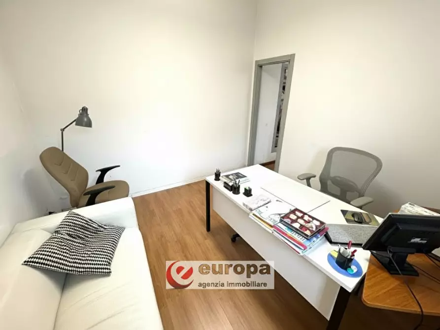 Immagine 7 di Loft/Open space in vendita  in Via Domeniconi a Vicenza