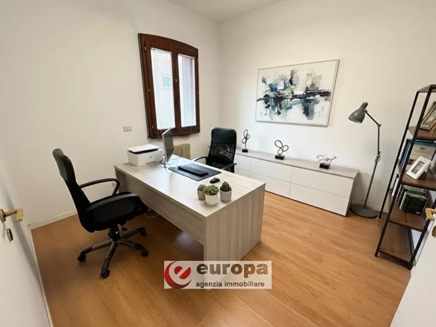 Immagine 10 di Loft/Open space in vendita  in Via Domeniconi a Vicenza