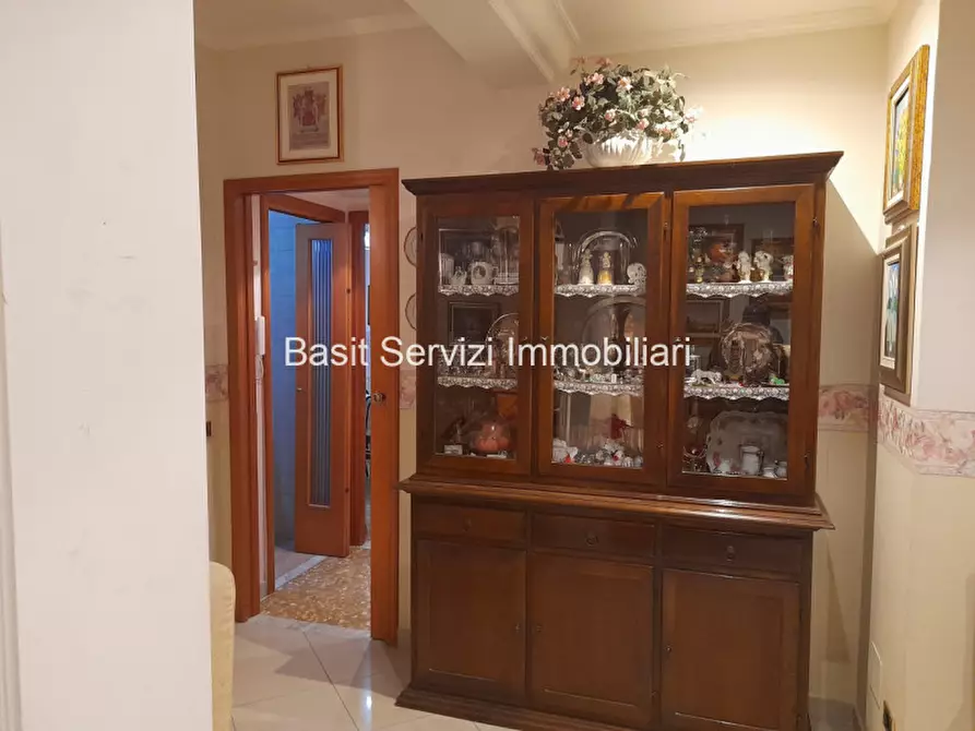 Immagine 11 di Appartamento in vendita  in Viale Guglielmo Marconi a Roma