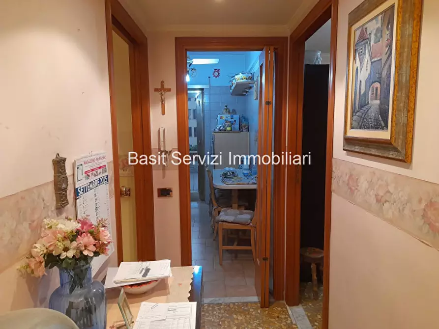 Immagine 16 di Appartamento in vendita  in Viale Guglielmo Marconi a Roma