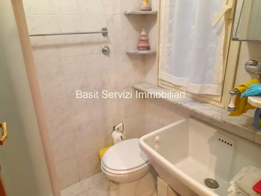 Immagine 25 di Appartamento in vendita  in Viale Guglielmo Marconi a Roma