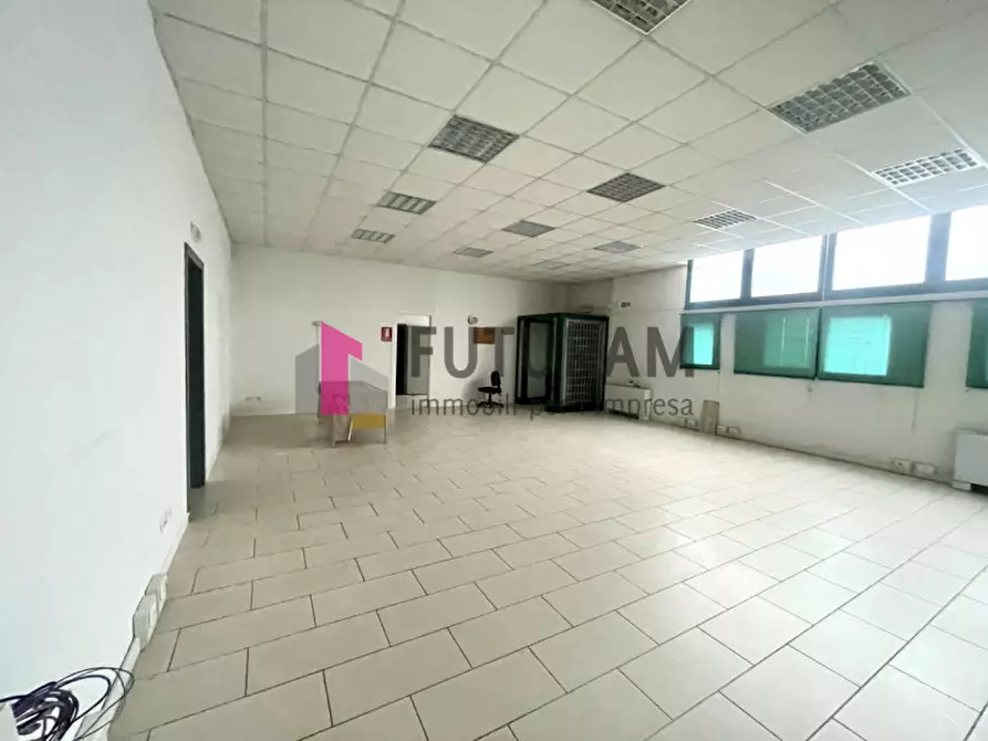 Immagine 10 di Capannone industriale in affitto  in VIA ROMA 1 a Ponte San Nicolò