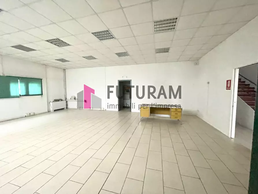 Immagine 13 di Capannone industriale in affitto  in VIA ROMA 1 a Ponte San Nicolò