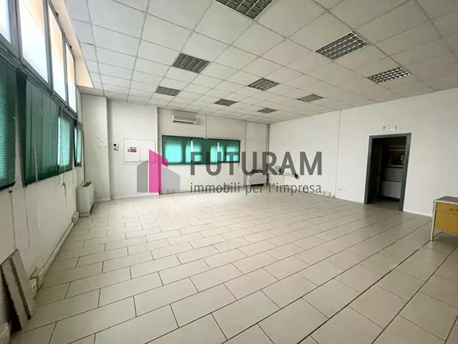 Immagine 15 di Capannone industriale in affitto  in VIA ROMA 1 a Ponte San Nicolò