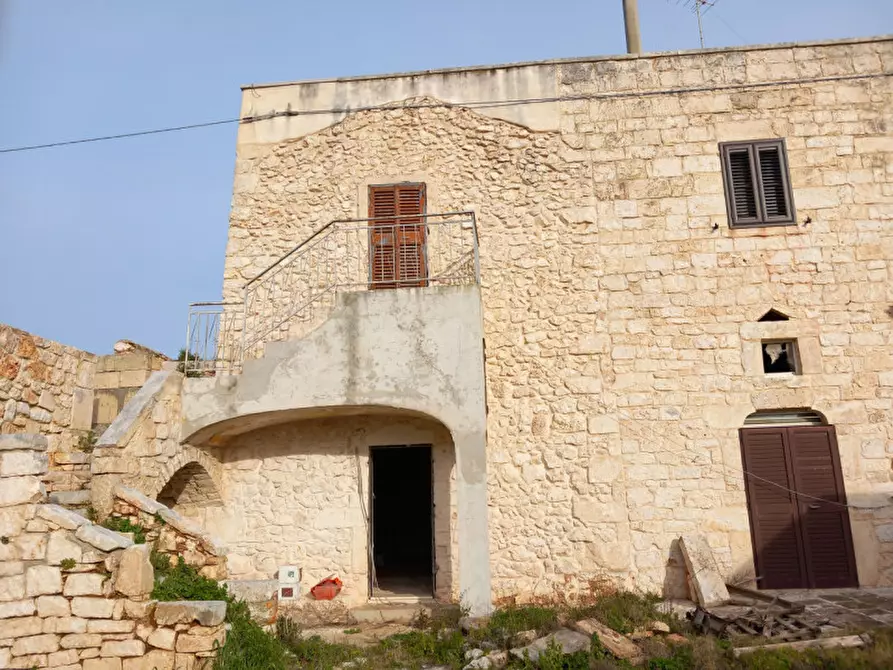 Immagine 1 di Rustico / casale in vendita  a Ostuni