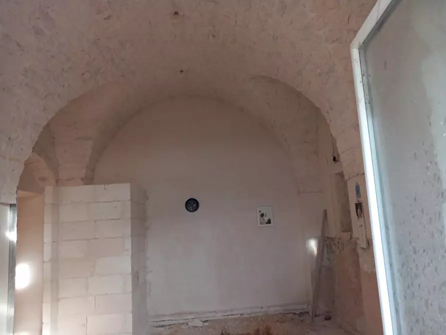 Immagine 19 di Rustico / casale in vendita  a Ostuni
