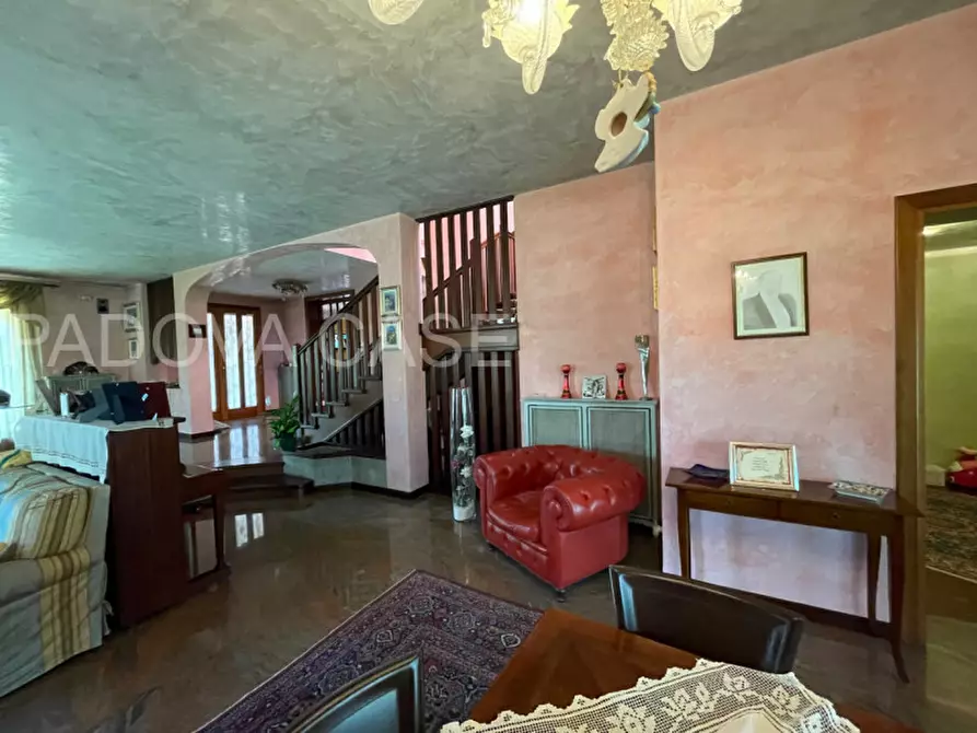 Immagine 3 di Villa in vendita  in via Monte Cengio a Vigonza