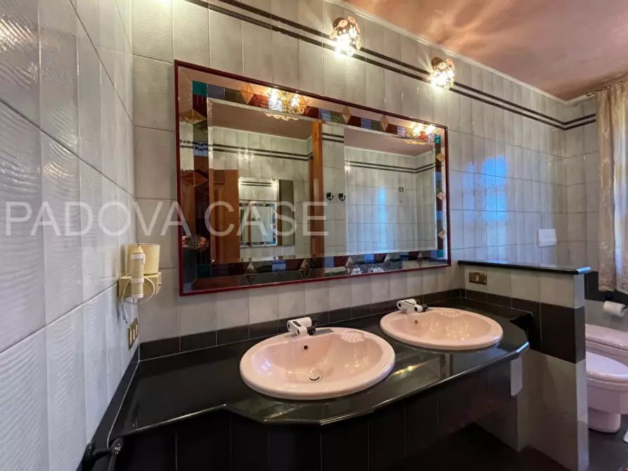 Immagine 14 di Villa in vendita  in via Monte Cengio a Vigonza