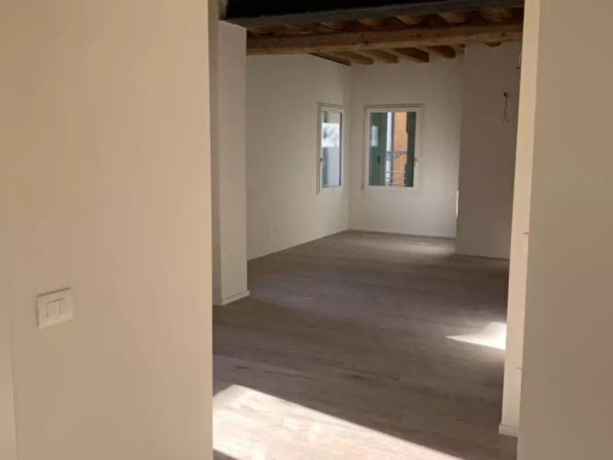 Immagine 10 di Appartamento in vendita  in Corso Antonio Fogazzaro a Vicenza