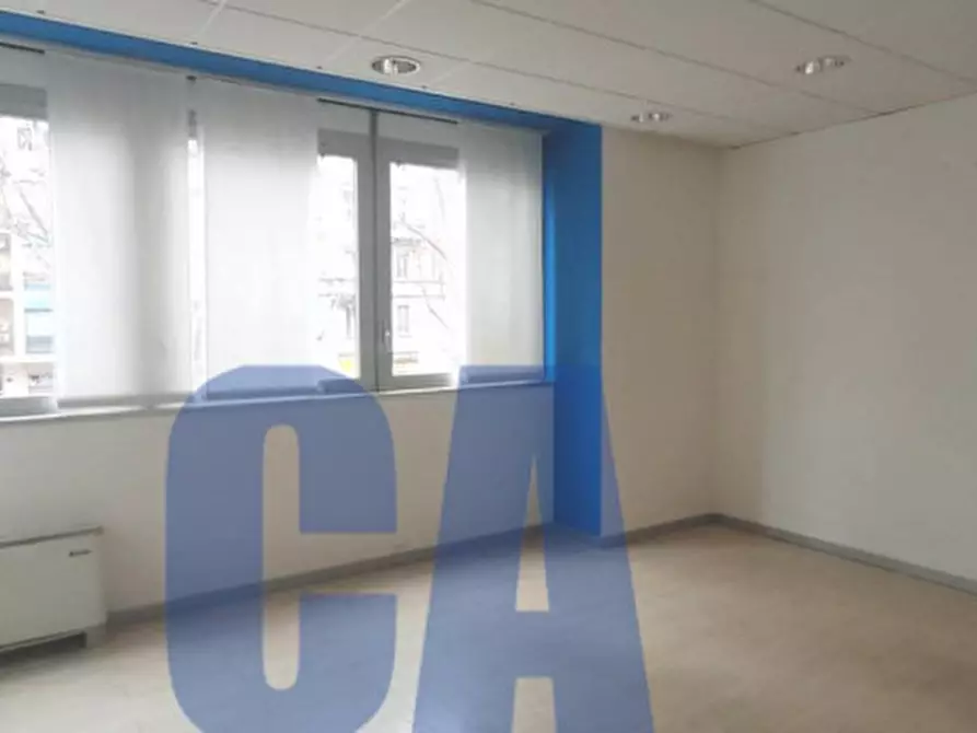 Immagine 1 di Ufficio in affitto  in VIALE LANCETTI VINCENZO a Milano