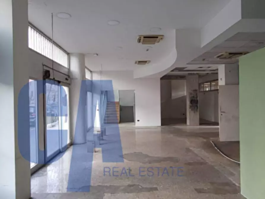 Immagine 6 di Attività commerciale in affitto  in VIALE LANCETTI VINCENZO a Milano