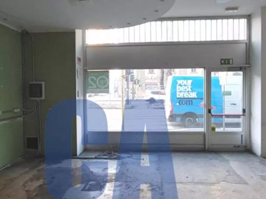 Immagine 7 di Attività commerciale in affitto  in VIALE LANCETTI VINCENZO a Milano