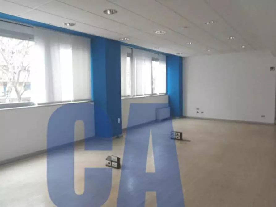 Immagine 10 di Attività commerciale in affitto  in VIALE LANCETTI VINCENZO a Milano