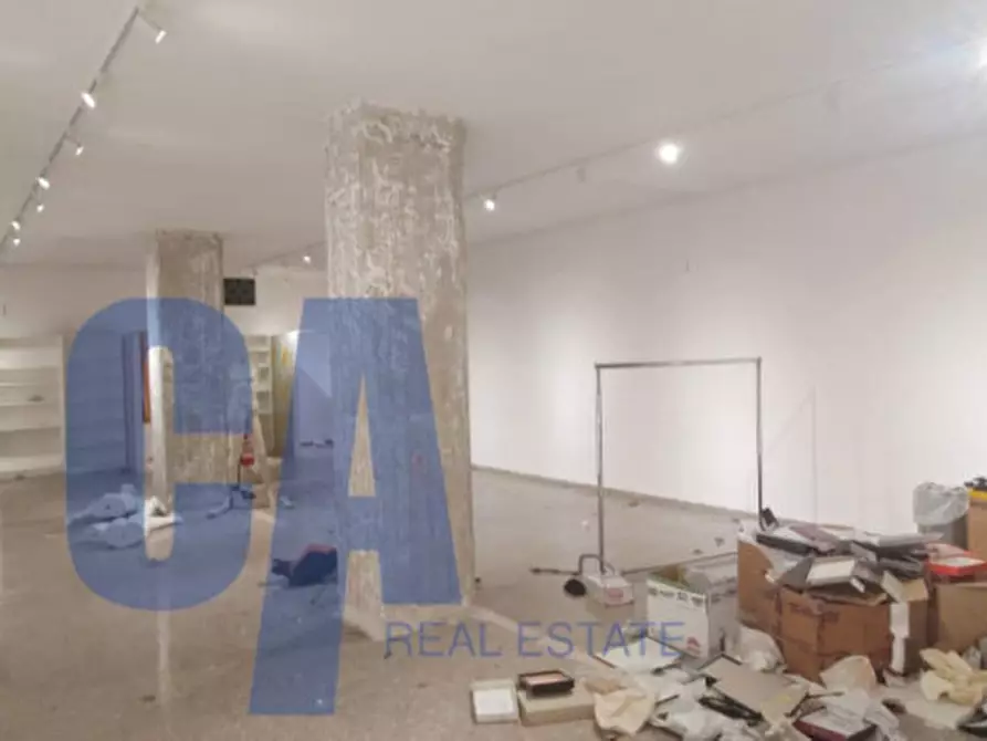 Immagine 11 di Attività commerciale in affitto  in VIALE LANCETTI VINCENZO a Milano