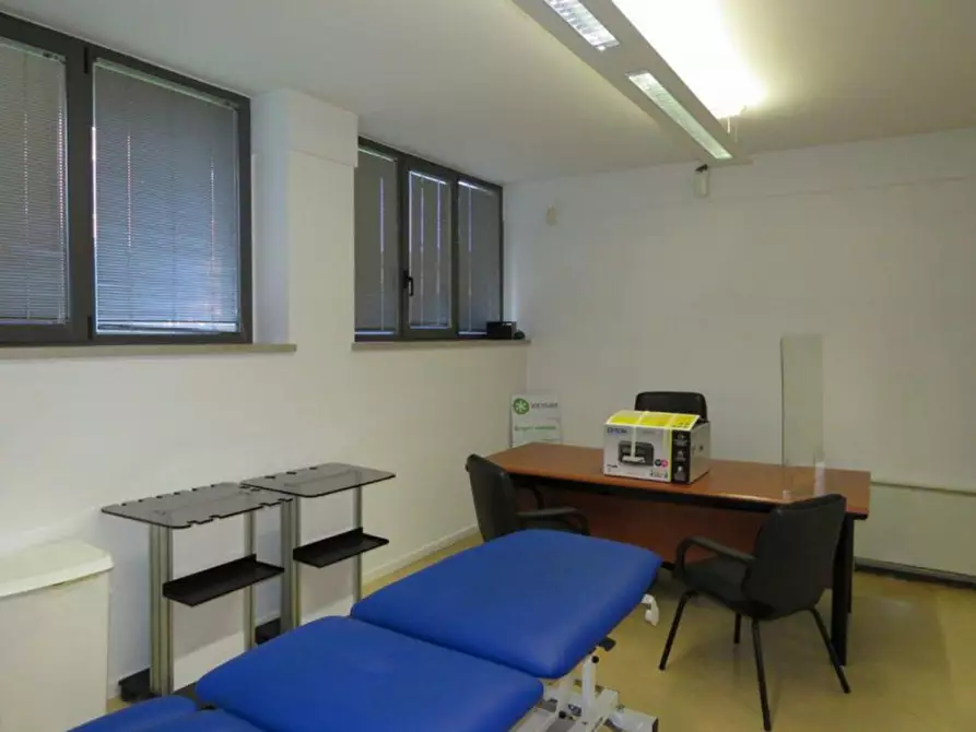 Immagine 5 di Ufficio in vendita  in Via Giuseppe Sirtori, 4, 37128 Verona VR, Italia a Verona