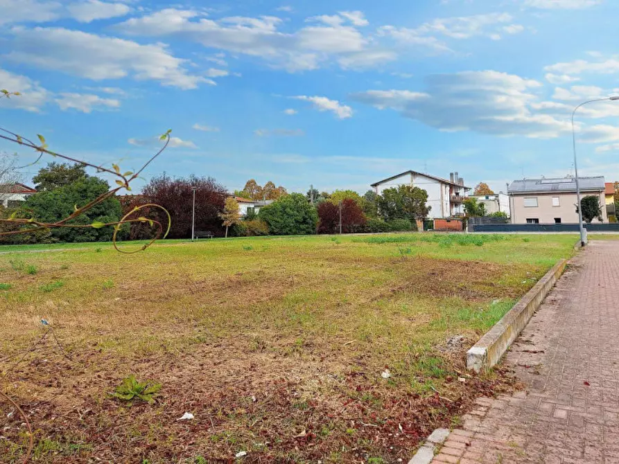 Immagine 3 di Terreno in vendita  in Via Casona, N. snc a Castel Guelfo Di Bologna