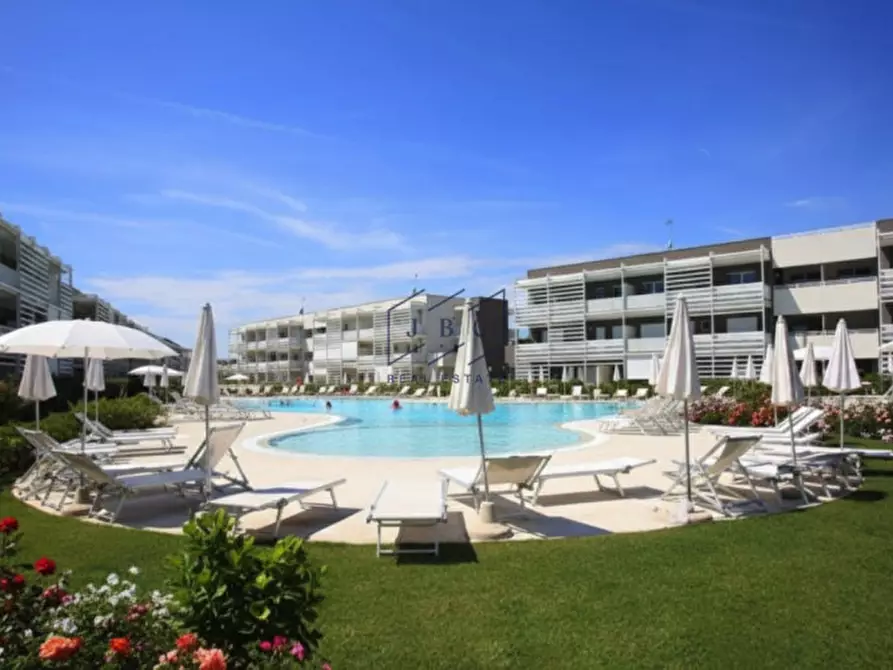 Immagine 1 di Appartamento in vendita  in Via Pietro Sassaro, 16, 30016 Jesolo VE a Jesolo