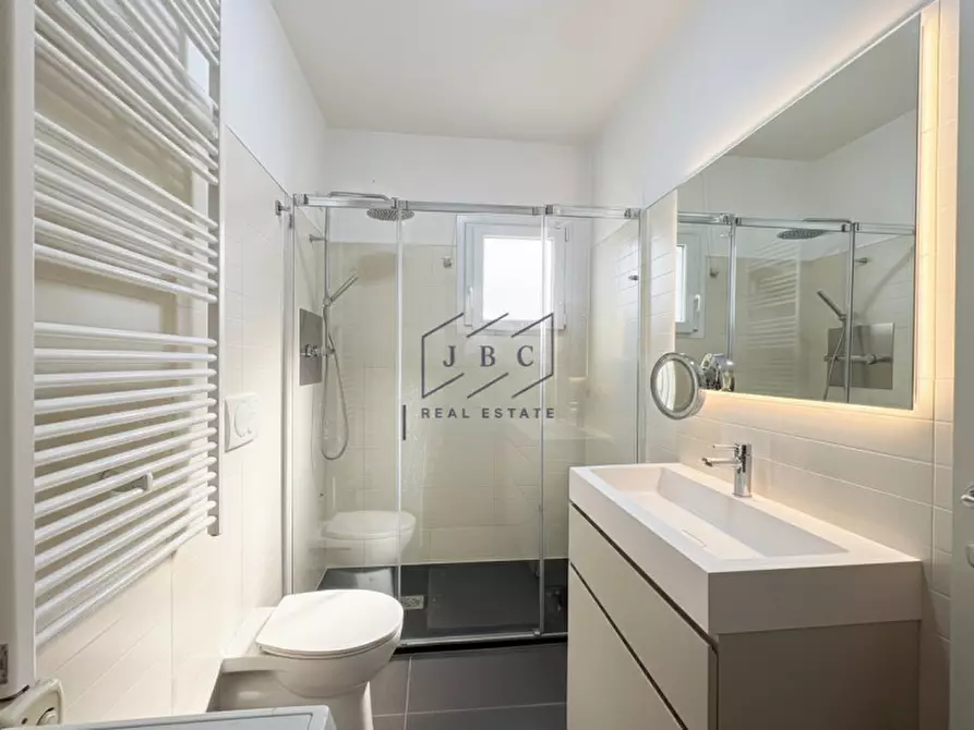 Immagine 19 di Appartamento in vendita  in Via Pietro Sassaro, 16, 30016 Jesolo VE a Jesolo