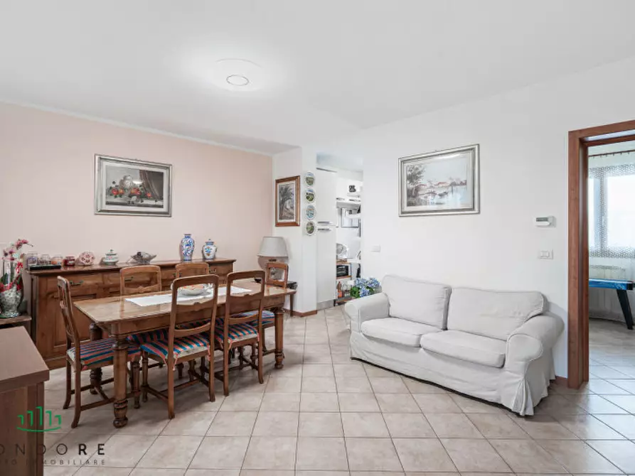 Immagine 1 di Appartamento in vendita  in via pertini a Monte San Pietro