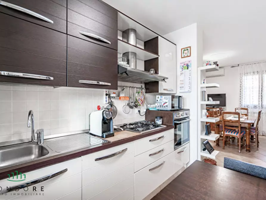 Immagine 19 di Appartamento in vendita  in via pertini a Monte San Pietro