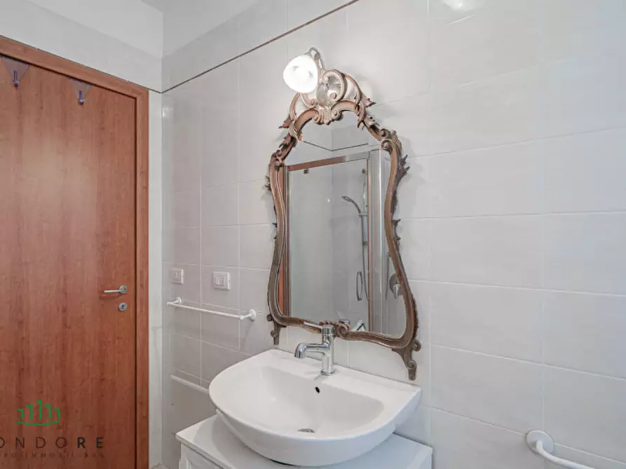 Immagine 29 di Appartamento in vendita  in via pertini a Monte San Pietro