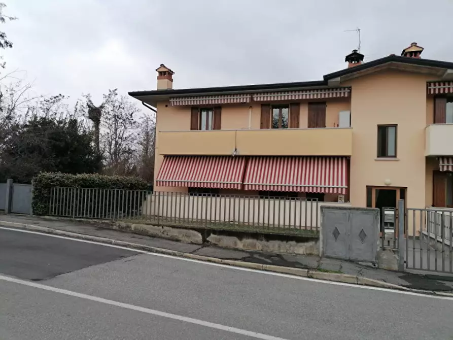 Immagine 2 di Appartamento in vendita  in Via Galileo Galilei 42 a Cologne