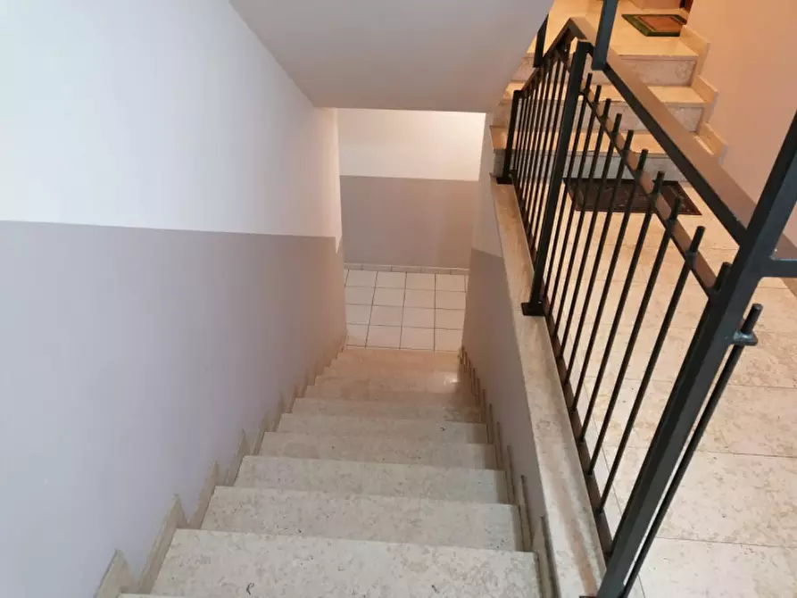 Immagine 8 di Appartamento in vendita  in Via Galileo Galilei 42 a Cologne