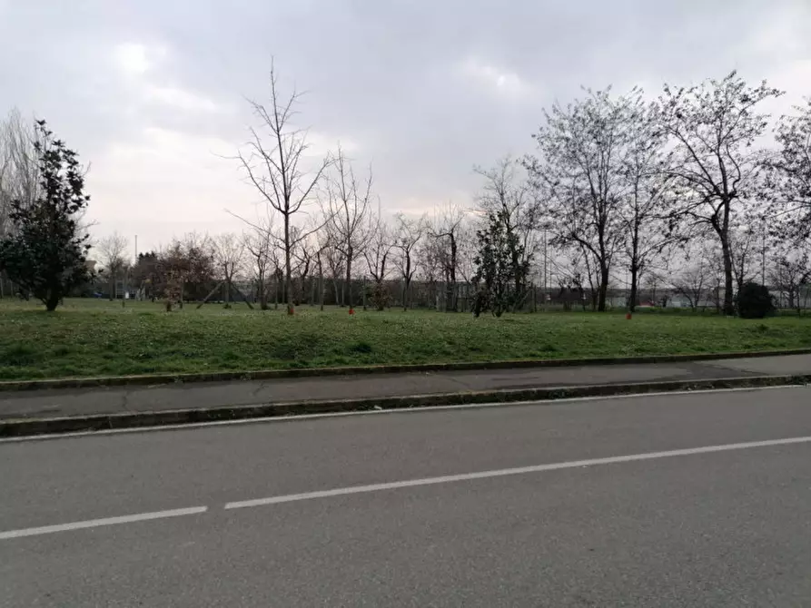 Immagine 12 di Appartamento in vendita  in Via Galileo Galilei 42 a Cologne